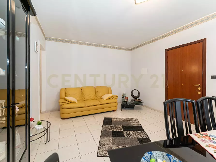 Immagine 5 di Pentalocale in vendita  in Viale Nitta 12A a Catania