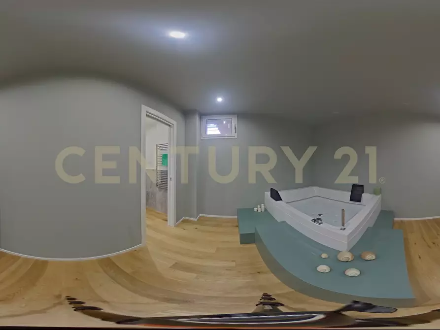 Immagine 26 di Loft/Open space in vendita  in Via dell'Olmata 30 a Roma