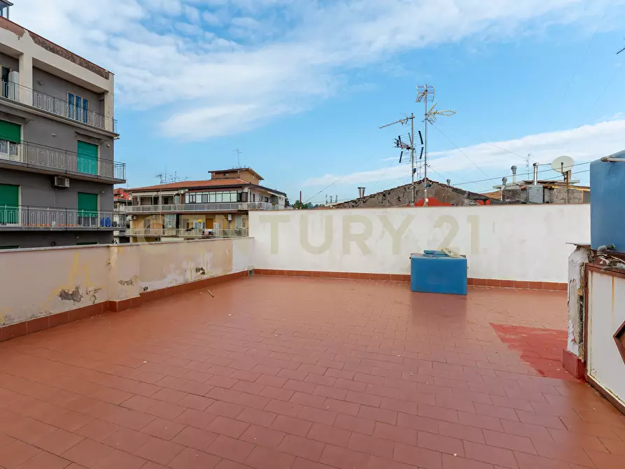 Immagine 36 di Pentalocale in vendita  in Via Edmondo de Amicis 62 a Catania