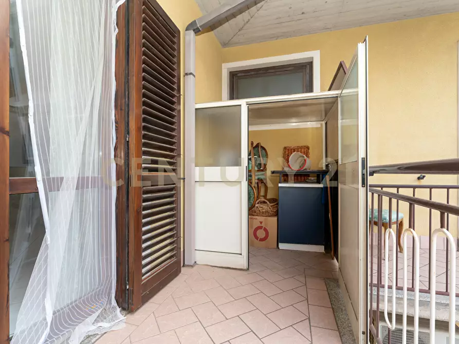 Immagine 11 di Quadrilocale in affitto  in Via della Regione 105 a San Giovanni La Punta