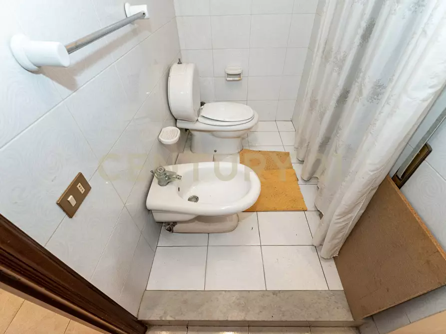 Immagine 21 di Trilocale in vendita  in Corso Indipendenza 185 a Catania