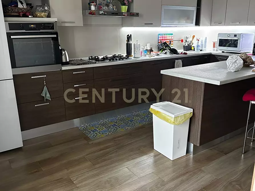 Immagine 4 di Porzione di casa in vendita  in Via delle Gemme 29 a Catania