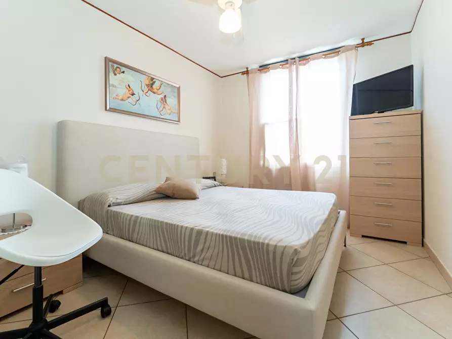 Immagine 25 di Pentalocale in vendita  in Via della Grotta 2 a Augusta