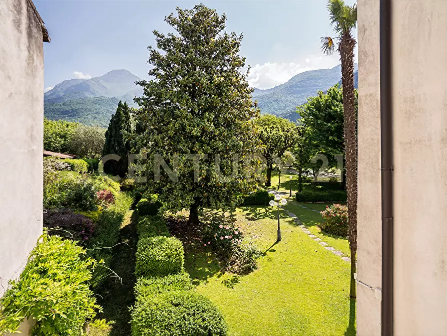 Immagine 7 di Villa in vendita  in Via Adige 25 a Brentino Belluno