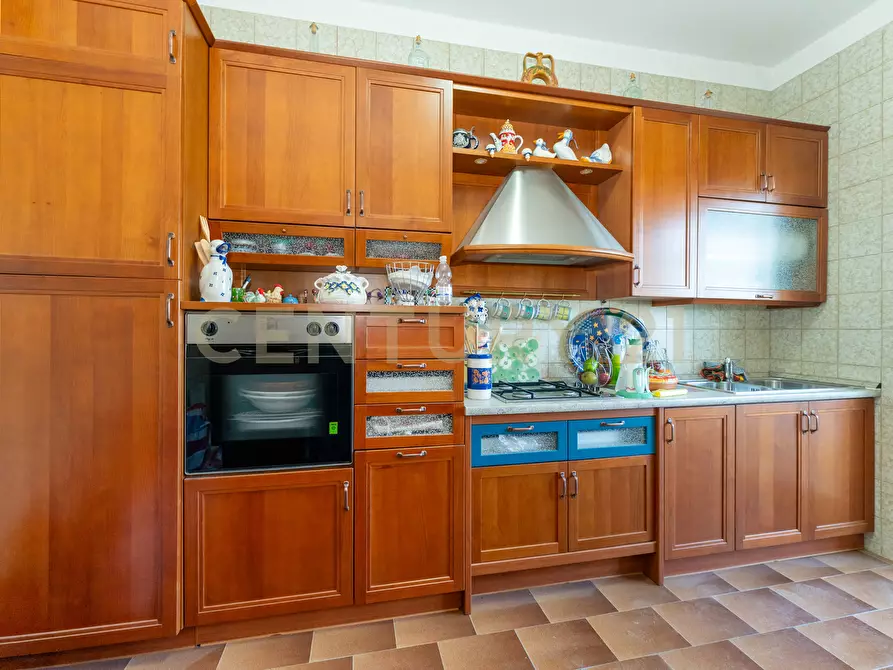 Immagine 15 di Pentalocale in vendita  in Viale Nitta 16b a Catania