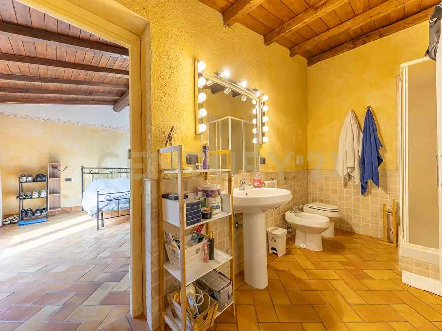Immagine 110 di Villa in vendita  in Via di Battiferro 43 a Formello