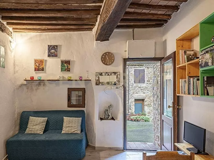 Immagine 8 di Appartamento in vendita  in Via dell'Ortino 5 a Massa Marittima