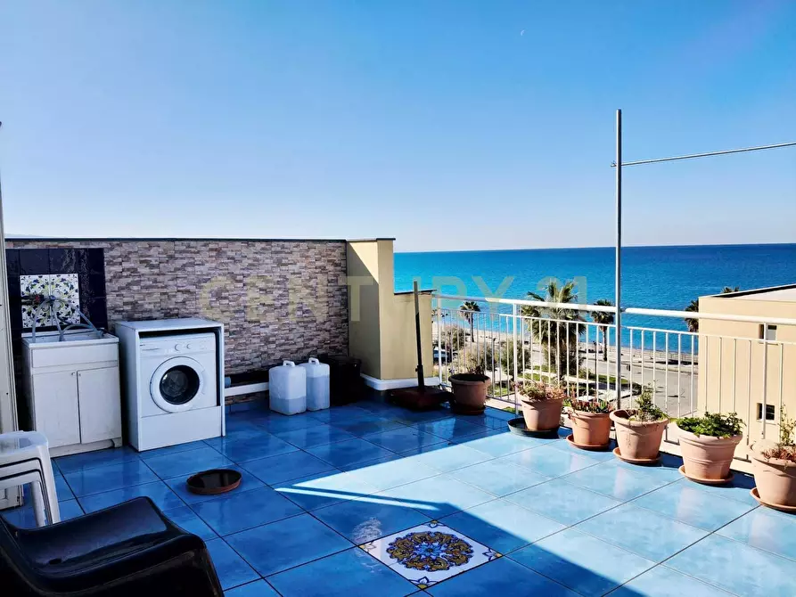 Immagine 33 di Quadrilocale in vendita  in Via Tripoli 134 a Capo D'orlando