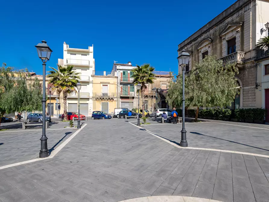 Immagine 7 di Locale commerciale in vendita  in Via Antonio Gramsci 3434 a Fiumefreddo Di Sicilia