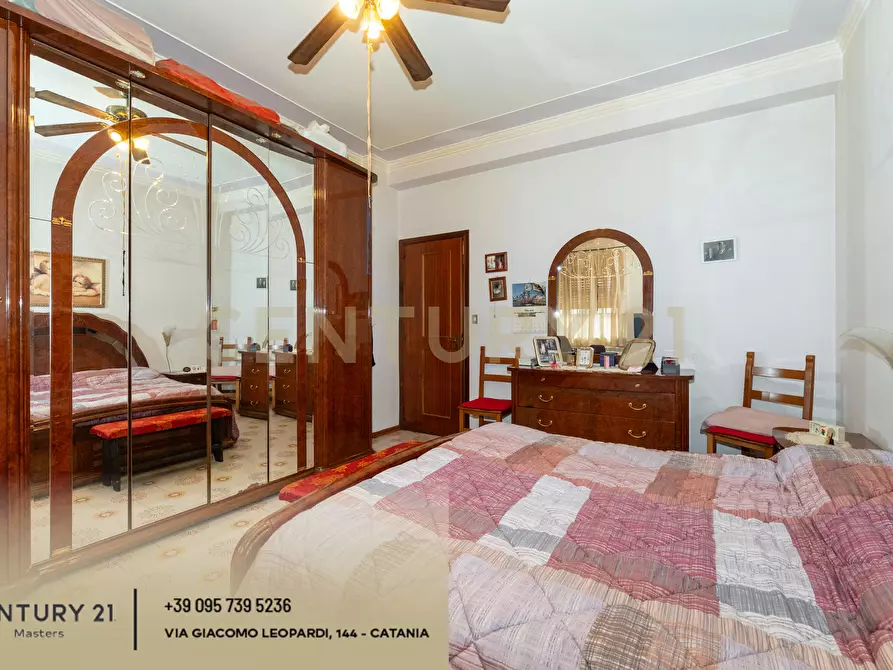 Immagine 22 di Trilocale in vendita  in Via Caduti del Lavoro 2 a Gravina Di Catania