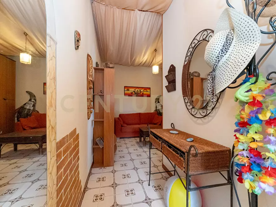 Immagine 15 di Trilocale in vendita  in Via del Sileno 2 a Giardini-Naxos