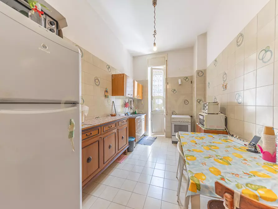 Immagine 13 di Trilocale in vendita  in Via Rosa Guarnieri Carducci 3 a Roma