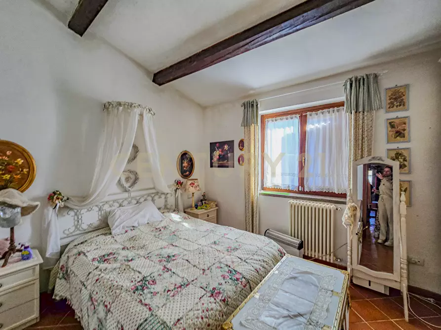 Immagine 12 di Porzione di casa in vendita  in Via Tribuno Tonini 1010 a Semproniano