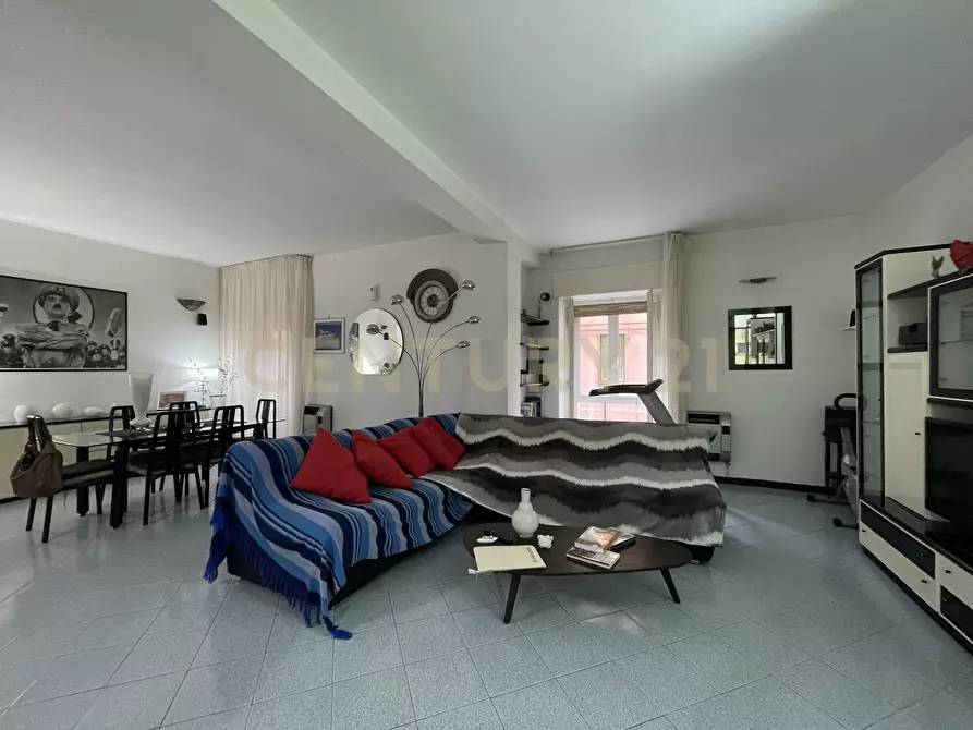 Immagine 2 di Pentalocale in vendita  in Viale Guglielmo Marconi a Monte Argentario