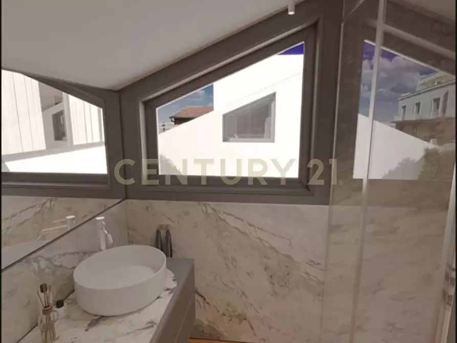 Immagine 37 di Attico in vendita  in Via dell'Olmata 30 a Roma