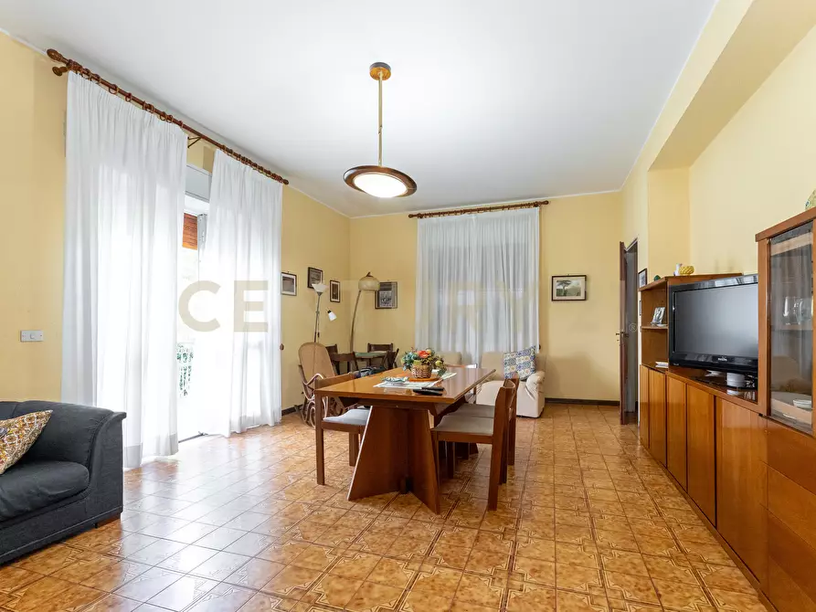 Immagine 19 di Villa in vendita  in Via Madonna del Carmelo 19 a Ragalna