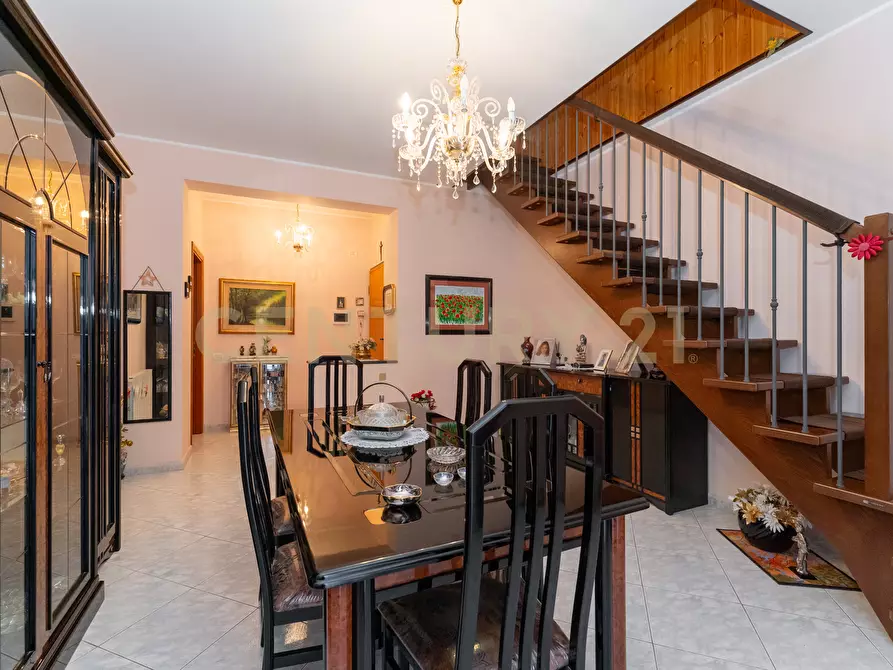 Immagine 11 di Quadrilocale in vendita  in Via Ercole Patti 91 a Pedara