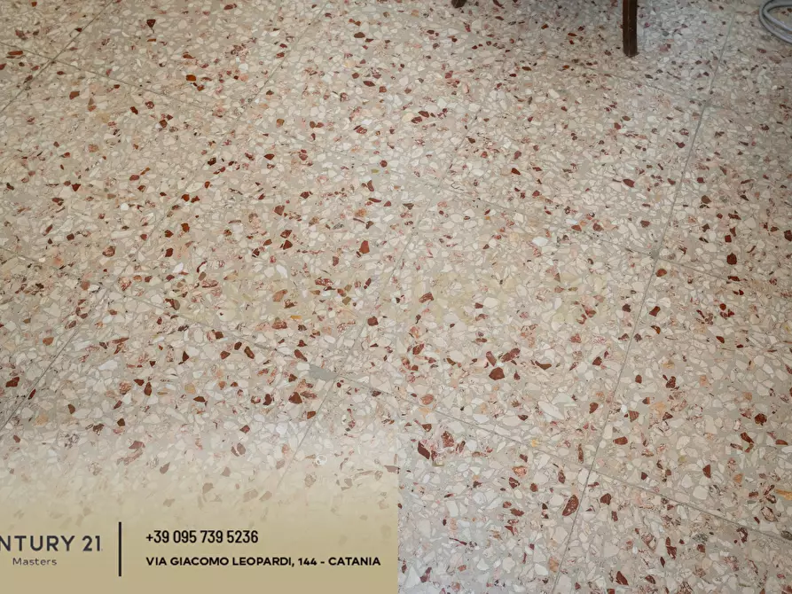 Immagine 31 di Trilocale in vendita  in Villaggio Zia Lisa II 108 a Catania