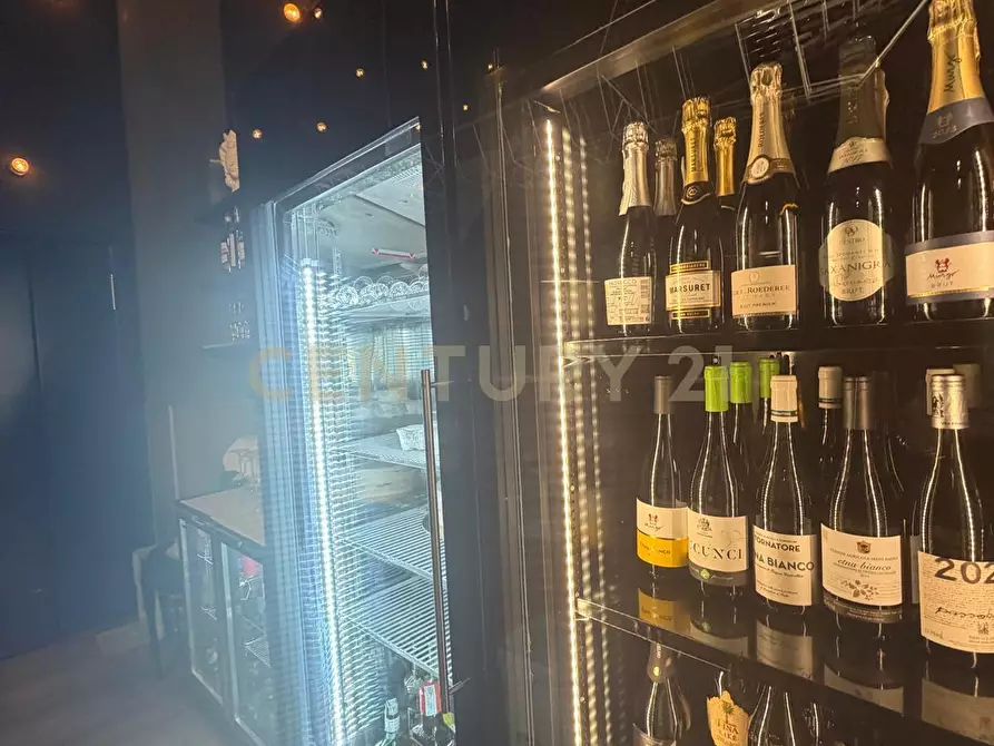 Immagine 22 di Bar / Ristorante in vendita  in Via Davì 43 a Acireale
