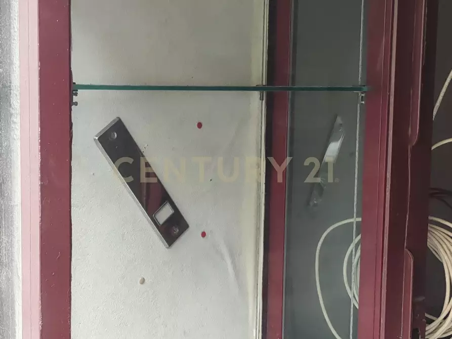 Immagine 8 di Attività commerciale in vendita  in Via Vincenzo Giuffrida 14 a Catania