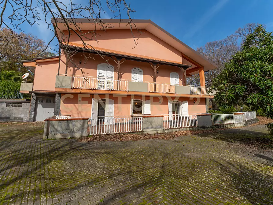 Immagine 12 di Villa in vendita  in CONTRADA ALBORETTO a Linguaglossa