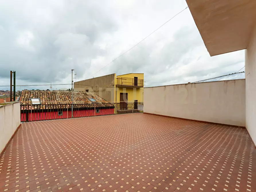 Immagine 44 di Quadrilocale in vendita  in Via Palermo 480a a Catania