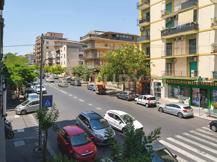 Immagine 35 di Trilocale in vendita  in Via Giuseppe Mazzaglia 7 a Catania