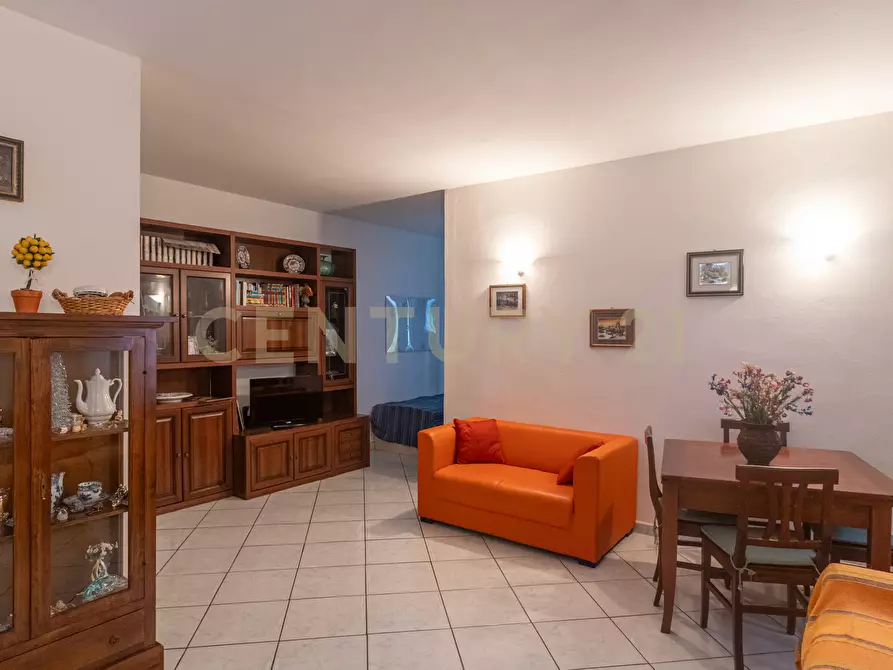 Immagine 5 di Quadrilocale in vendita  in Via Bartoli 5 a Follonica