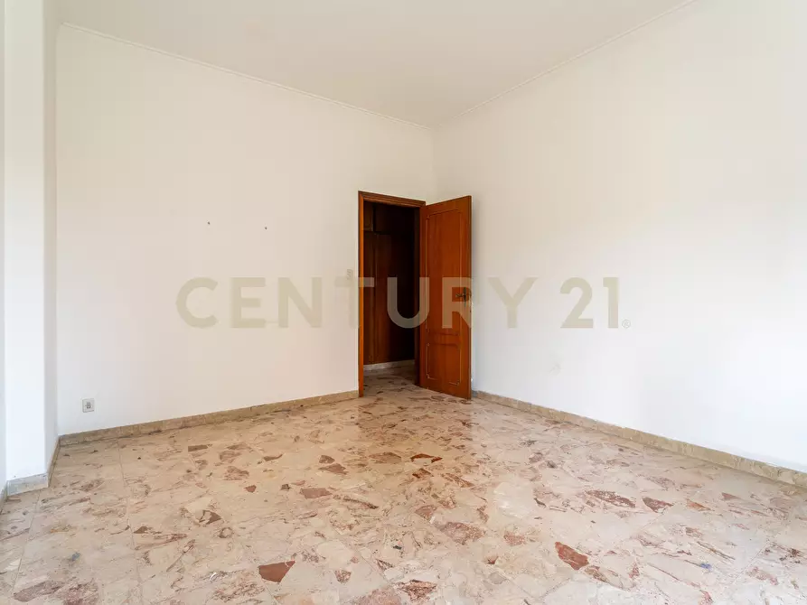 Immagine 33 di Quadrilocale in vendita  in Via Vincenzo Giuffrida 203 a Catania