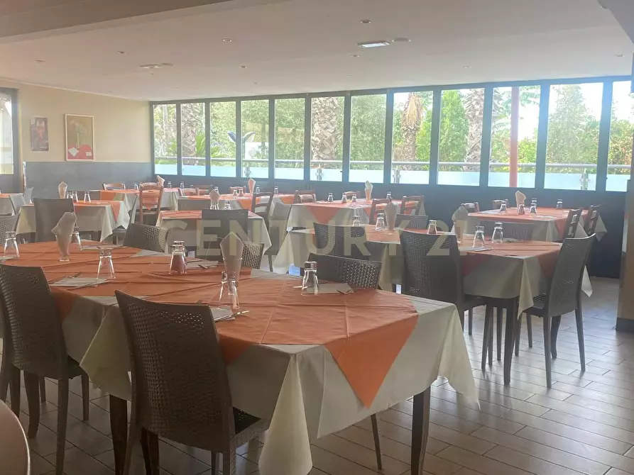 Immagine 9 di Pizzeria / Pub in vendita  in Via Alcide de Gasperi 110 a Mascalucia