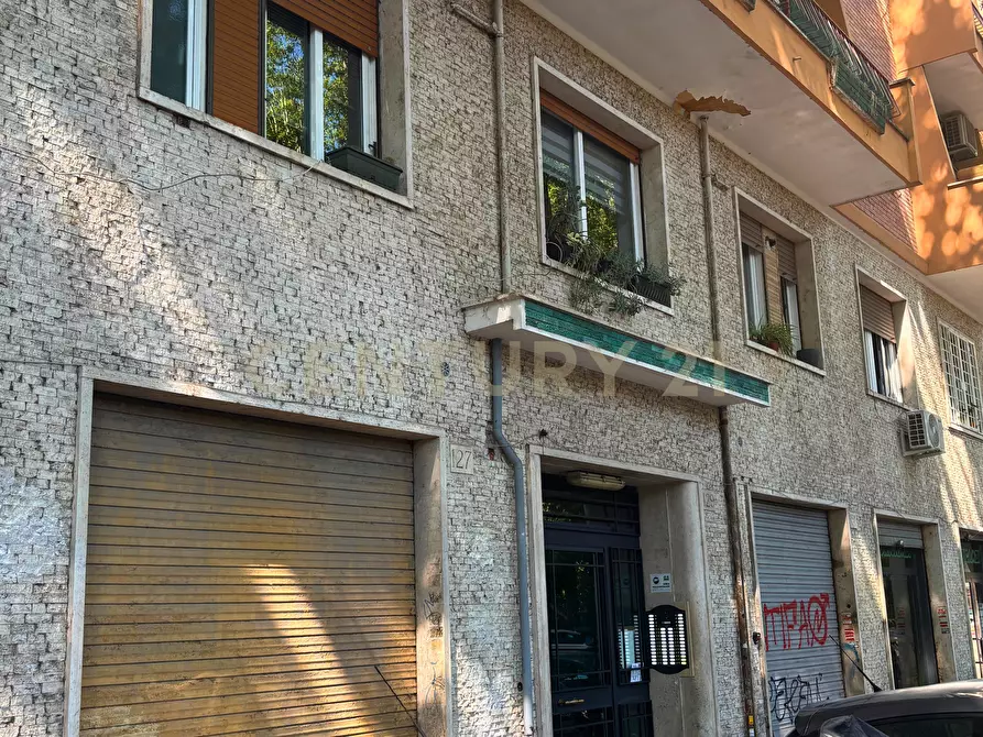 Immagine 2 di Bilocale in affitto  in Via Valsolda 129 a Roma
