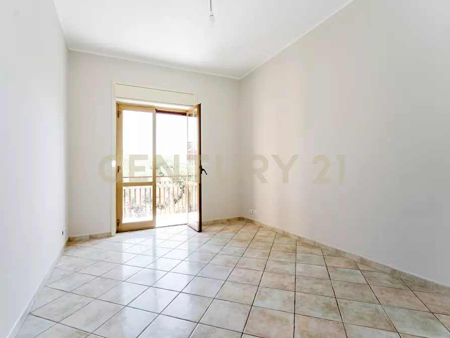 Immagine 31 di Quadrilocale in vendita  in Via Poggio D'Aquila 20 a Catania