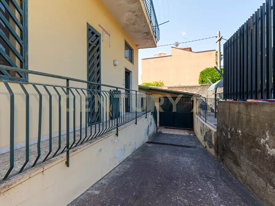 Immagine 72 di Palazzo in vendita  in Via Sebastiano Catania 284 a Catania