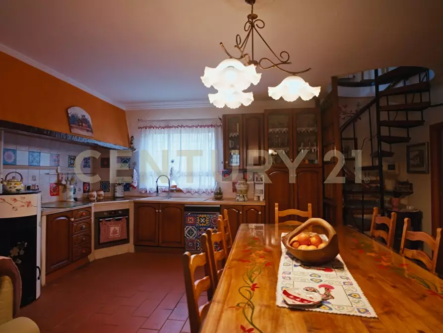 Immagine 8 di Villa in vendita  in Via delle Ginestre 13 a Sacrofano