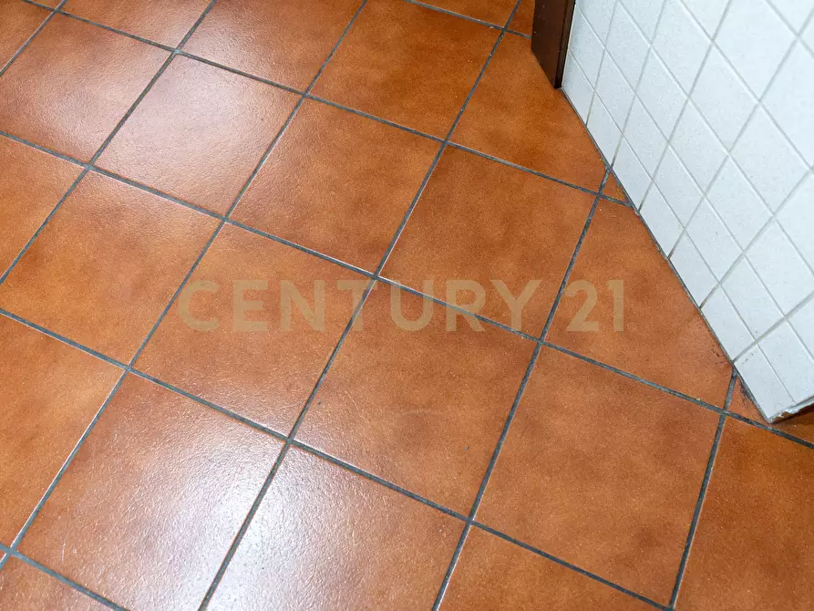 Immagine 35 di Trilocale in vendita  in Via Rosina Anselmi 7 a Misterbianco