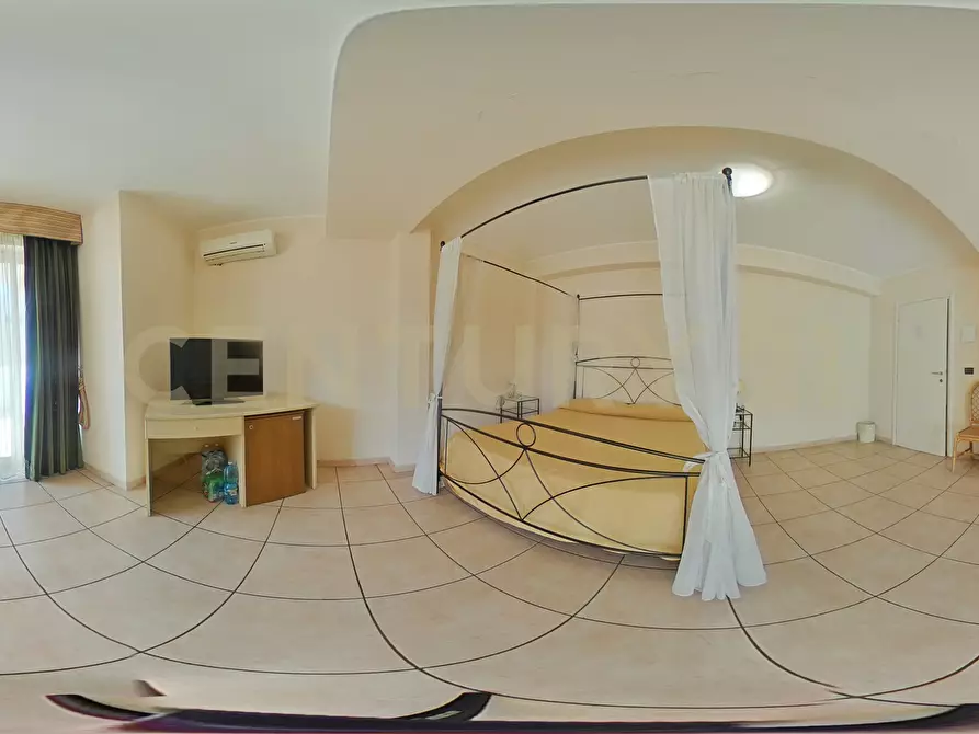 Immagine 76 di Casa indipendente in vendita  in Via Consolare Valeria 220 a Sant'alessio Siculo