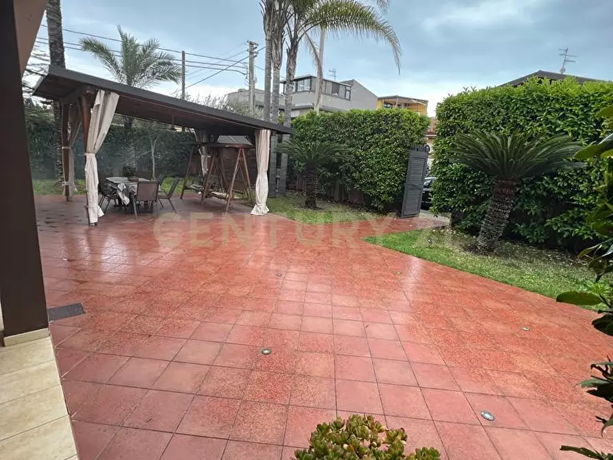 Immagine 10 di Casa indipendente in vendita  in Via Maccarello 43 a Catania