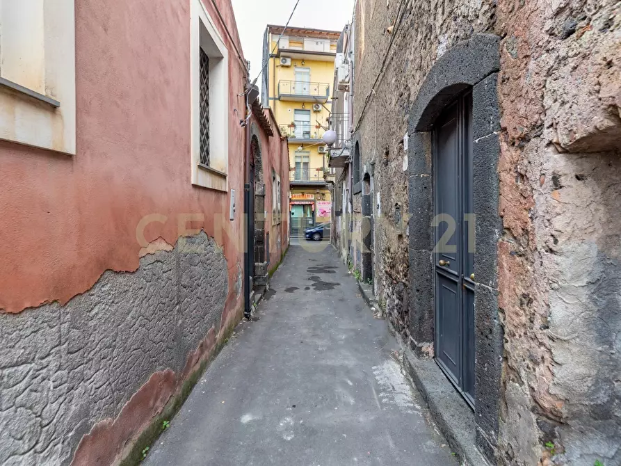 Immagine 20 di Casa indipendente in vendita  in Vico Palermo 10 a Gravina Di Catania
