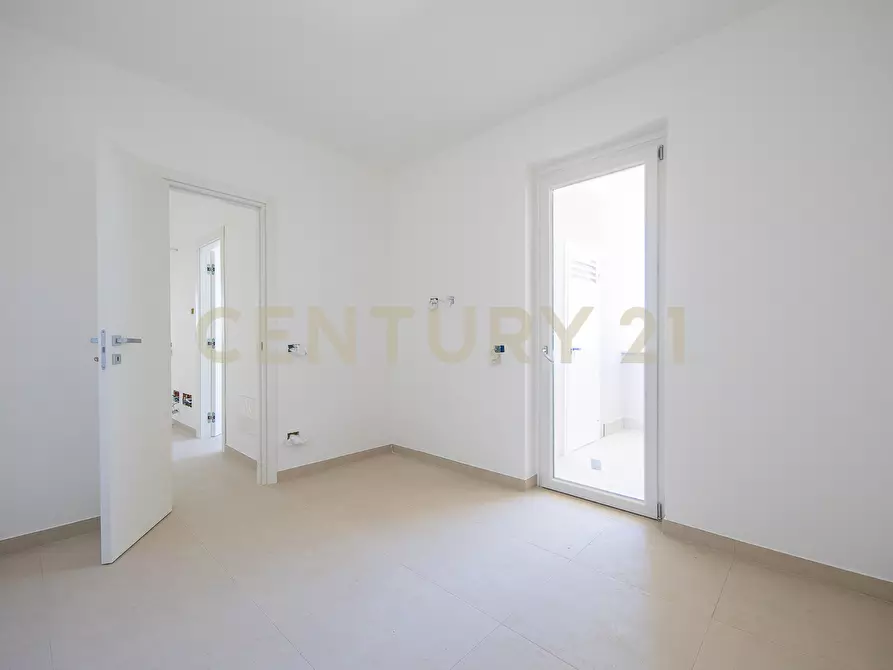 Immagine 8 di Quadrilocale in vendita  in Via Casal di Claudia a Anzio