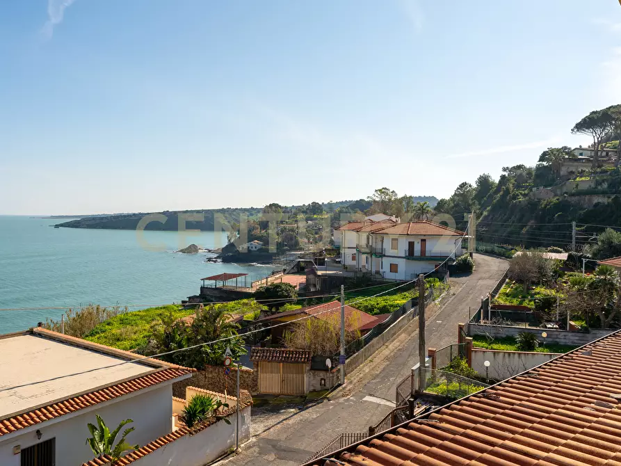 Immagine 4 di Casa bifamiliare in vendita  in Viale Ionio baia del gambero a Augusta