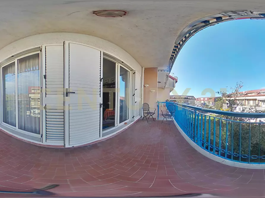 Immagine 117 di Casa semindipendente in vendita  in Via G. Leopardi 1 a Sant'agata Li Battiati