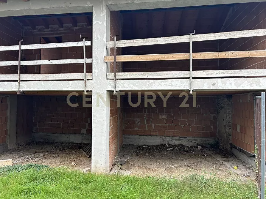 Immagine 19 di Villa in vendita  in Via Belvedere 183 a Verona