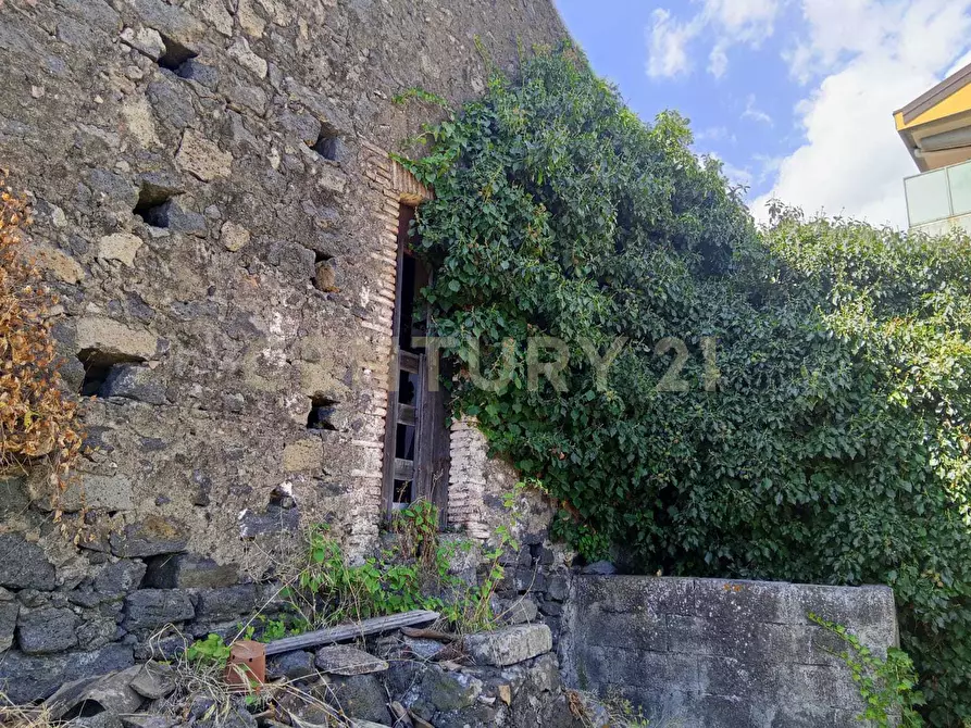 Immagine 31 di Rustico / casale in vendita  in Via Maugeri 12 a Valverde