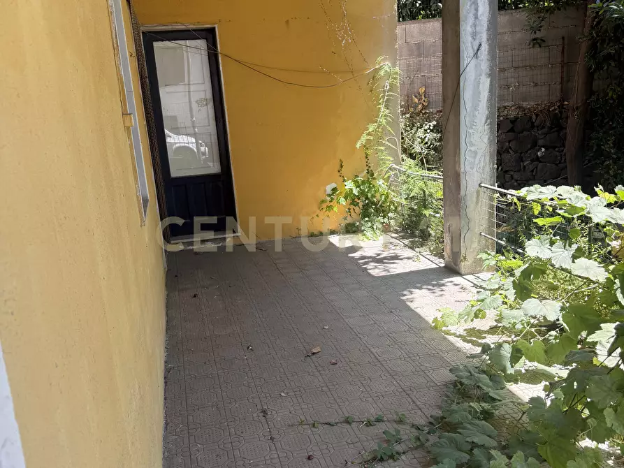 Immagine 28 di Casa semindipendente in vendita  in Via Mazzini 61 a Trecastagni