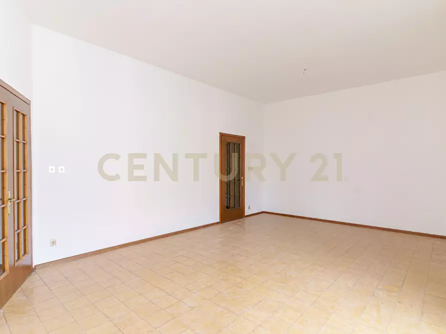 Immagine 3 di Appartamento in vendita  in Piazza Umberto I 12 a Motta Sant'anastasia