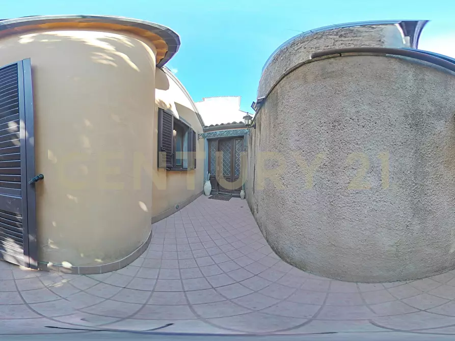 Immagine 53 di Casa indipendente in vendita  in Via Etnea 419 a Tremestieri Etneo