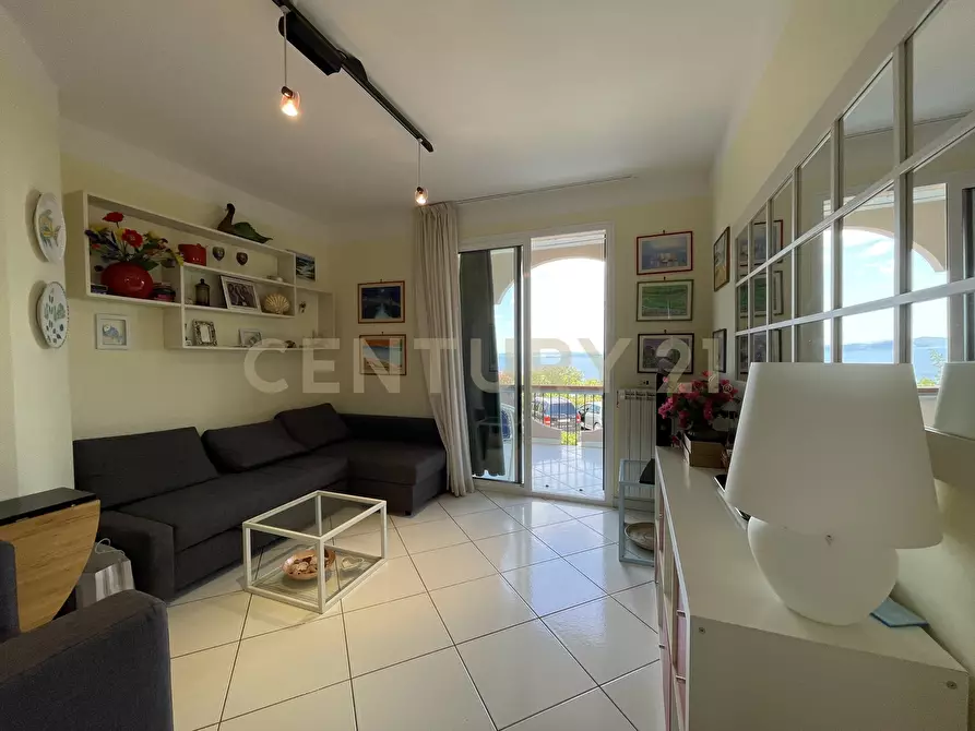 Immagine 6 di Trilocale in vendita  in Via della cacciarella a Monte Argentario