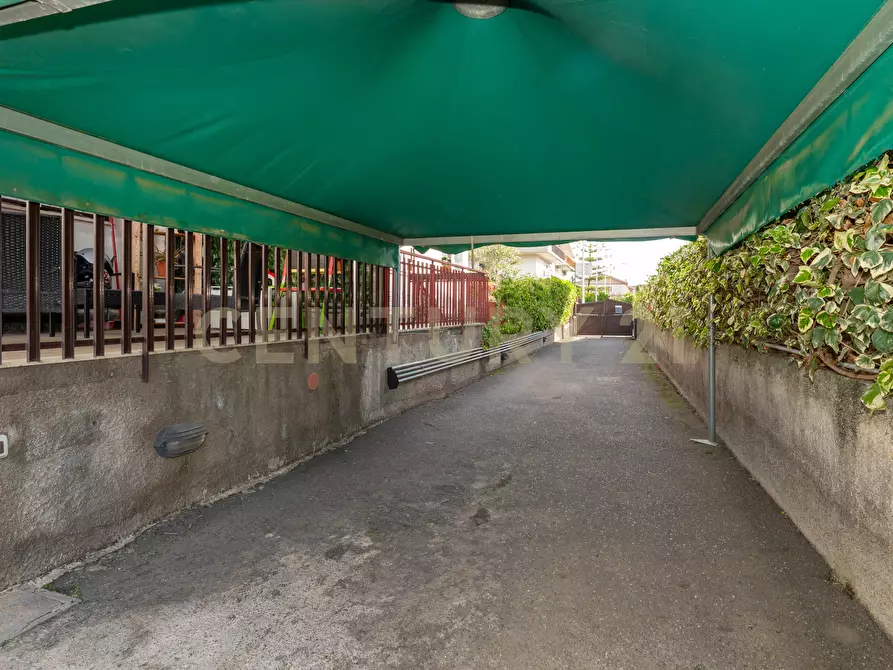 Immagine 47 di Casa semindipendente in vendita  in Via A. di Sangiuliano 42 a Sant'agata Li Battiati