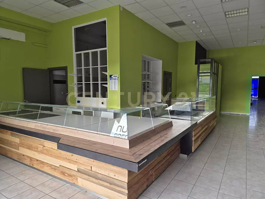 Immagine 1 di Locale commerciale in vendita  in Cerro Sughero a Campagnatico