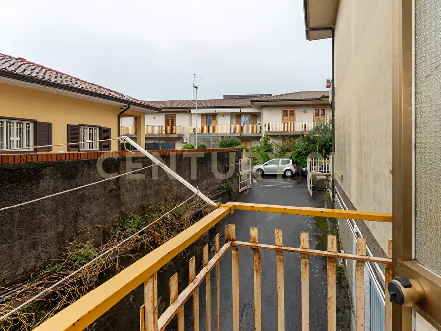 Immagine 22 di Quadrilocale in vendita  in Via Guglielmo Marconi 15 a Viagrande